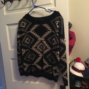 Geometric sweater size m